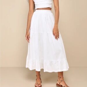 Lulus - Daytime Perfection White Cotton Tiered Midi Skirt - Size M